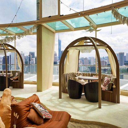 Regalia Suites Infinity Pool กัวลาลัมเปอร์ ภายนอก รูปภาพ