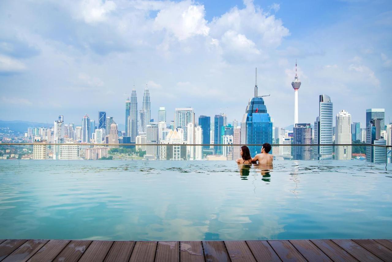 Regalia Suites Infinity Pool กัวลาลัมเปอร์ ภายนอก รูปภาพ