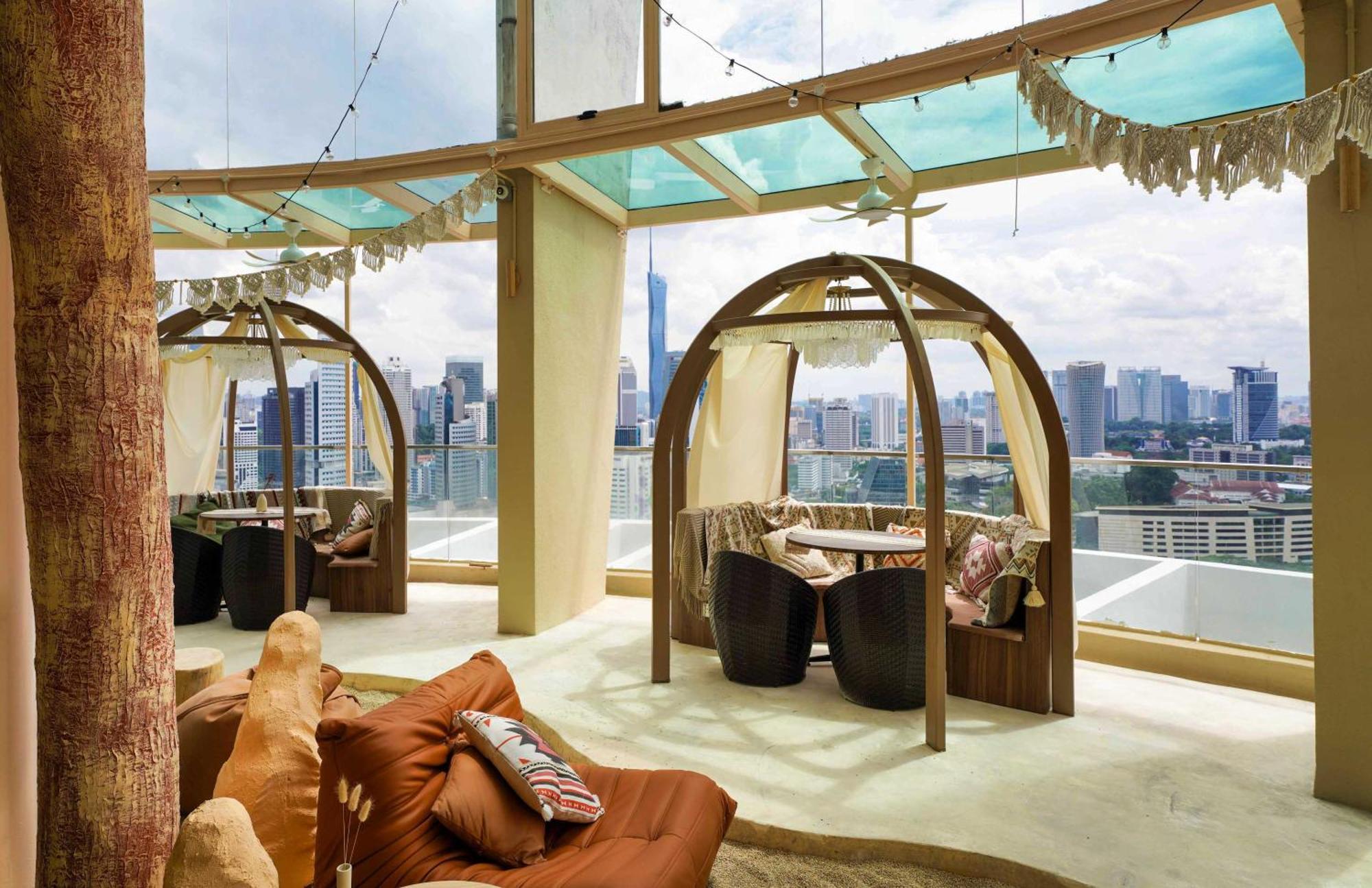 Regalia Suites Infinity Pool กัวลาลัมเปอร์ ภายนอก รูปภาพ